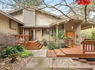 216 Knoll Pl, Saint Helena, CA 94574