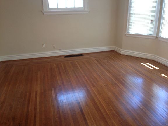 5th image of 2560 Cypress Way