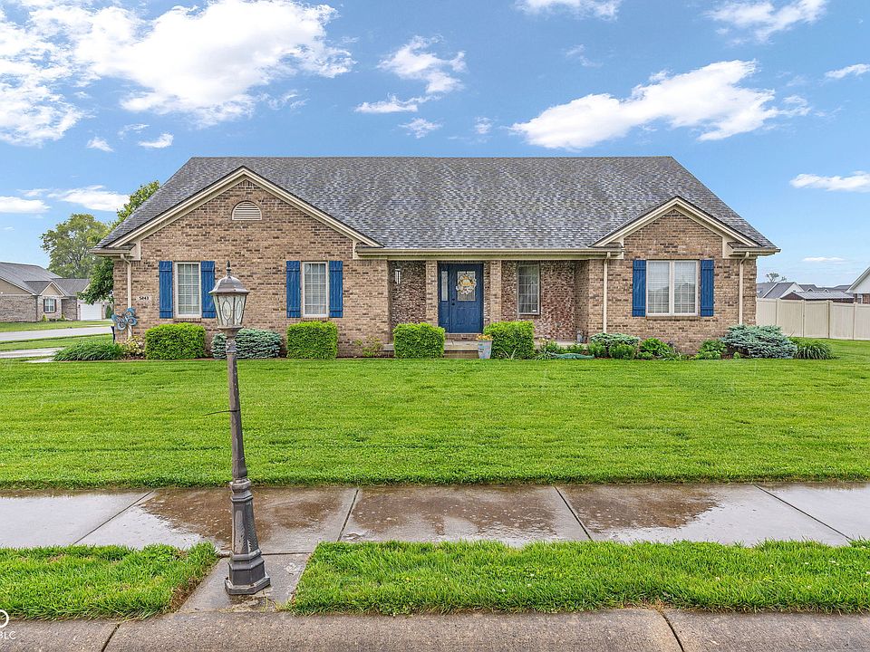 1st image of 5243 Chloe Ln
