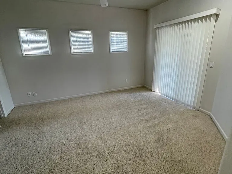 217 E Garden Ave — Photo 21