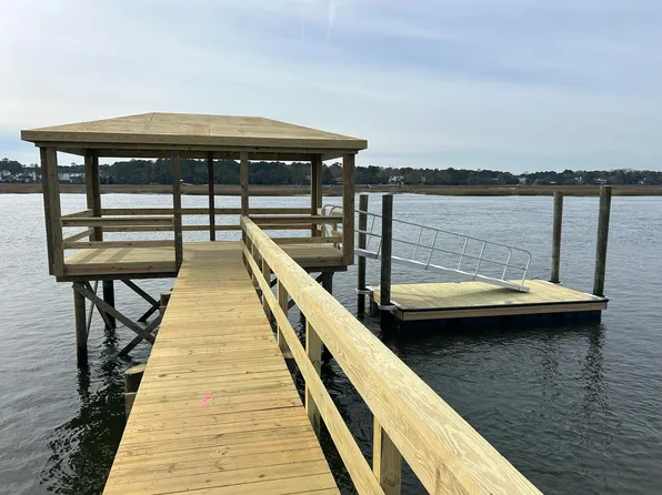 1434 Dupree Creek Rd, Mount Pleasant, SC 29429