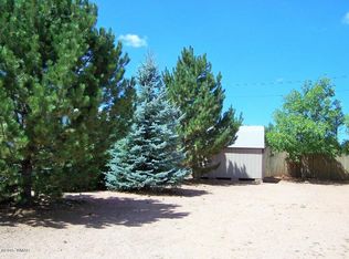 2706 Rustlers Roost Rd, Overgaard, AZ 85933