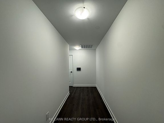 3rd image of 2075 Lakeshore Rd #301