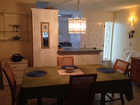 4th image of 1561 NE 12th Ter APT C12