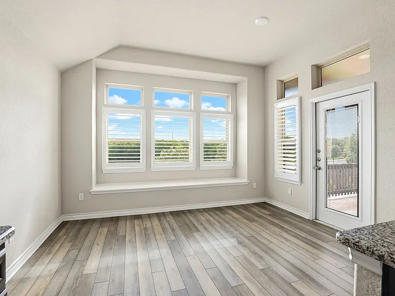 307 James Bonham Way — Photo 22