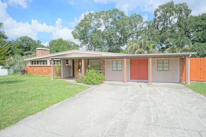 1st image of 4914 N River Shore Dr