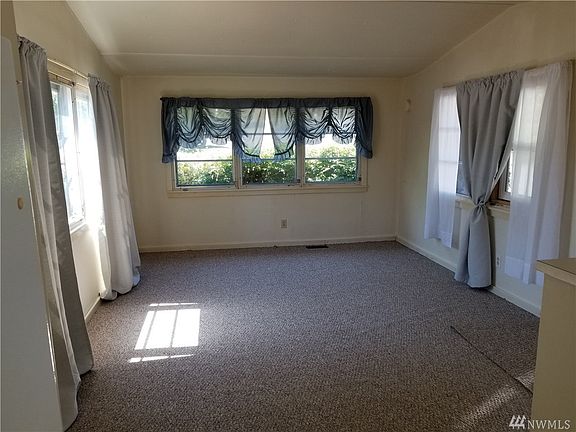 3rd image of 24222 54th Ave W Unit 36