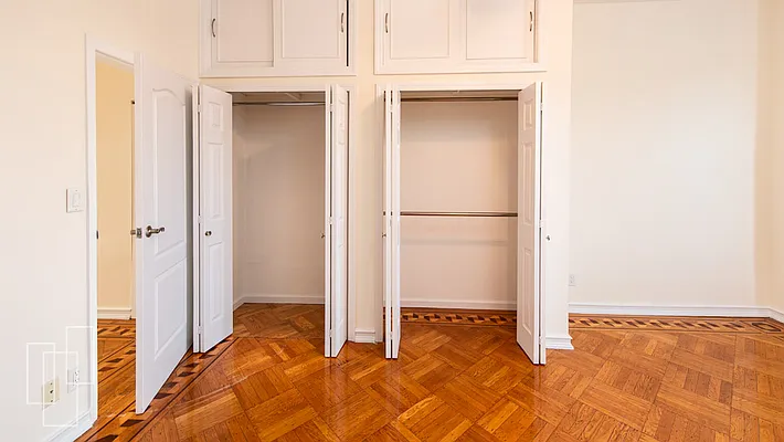 Rented by Garfield Realty  | media 15