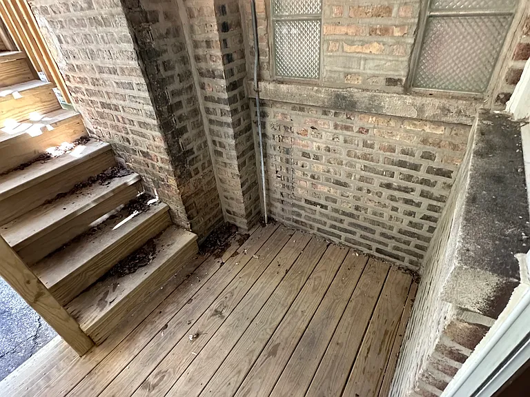 5452 N Paulina St #1 — Photo 13