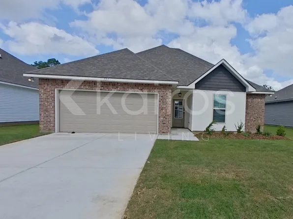121 Salvat Dr, Lafayette, LA 70507