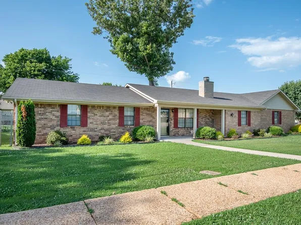 303 Monroe Ave, Muscle Shoals, AL 35661