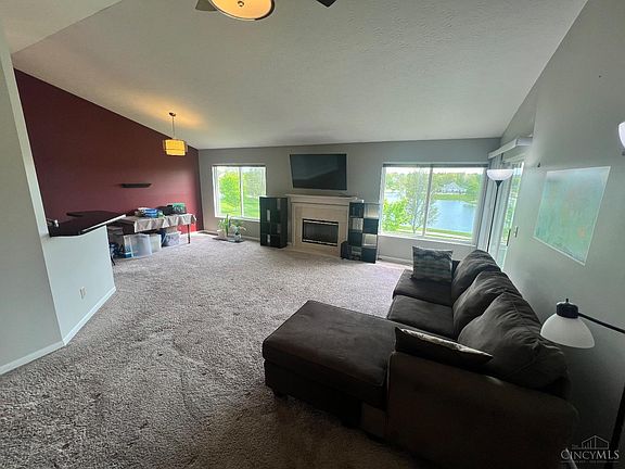 4th image of 4395 N Shore Dr APT 304