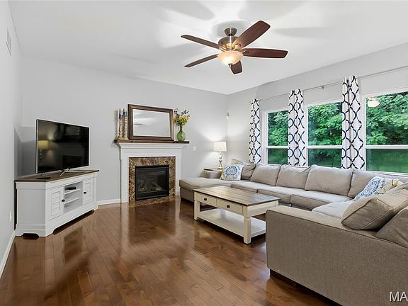 3rd image of 49 San Marino Pkwy