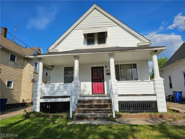 3677 E 57th St, Cleveland, OH 44105