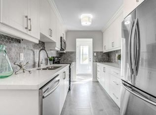 33 Montjoy Cres, Brampton, ON L6S3E6