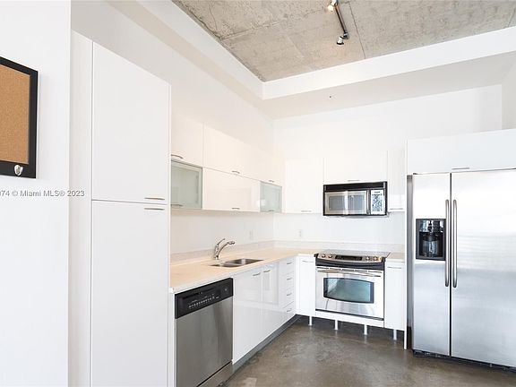 2nd image of 133 NE 2nd Ave APT 1509