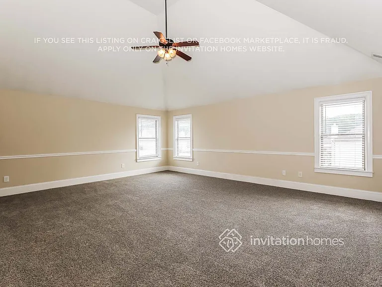 124 Avondale Dr — Photo 9