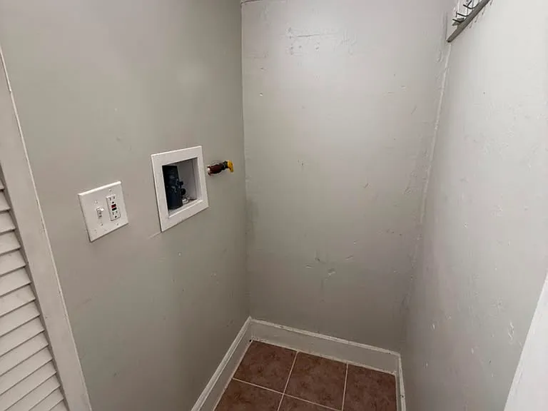 1115 Grove St #1 — Photo 5
