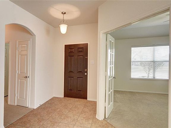 5th image of 114 Shadybrook Dr