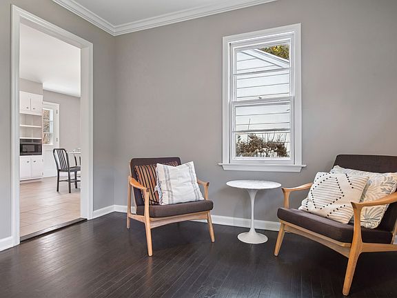 5th image of 452 Bridgehampton Sag Harbor Tpke