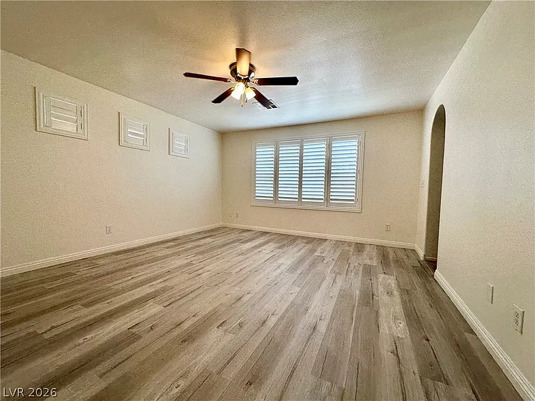 8020 Allensford Ave — Photo 17