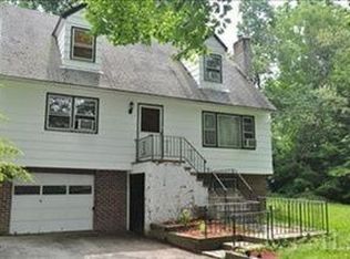 56 Hampton Dr, Carmel, NY 10512