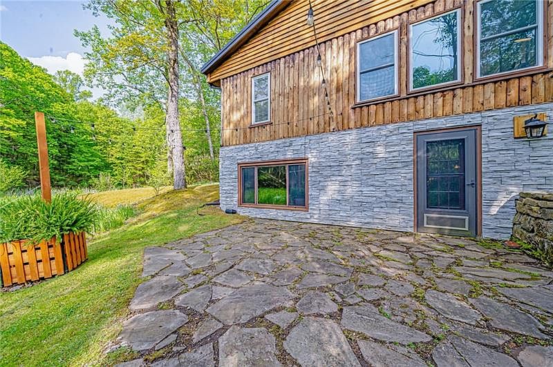 403 Maple Summit Rd, Mill Run, PA 15464 Zillow