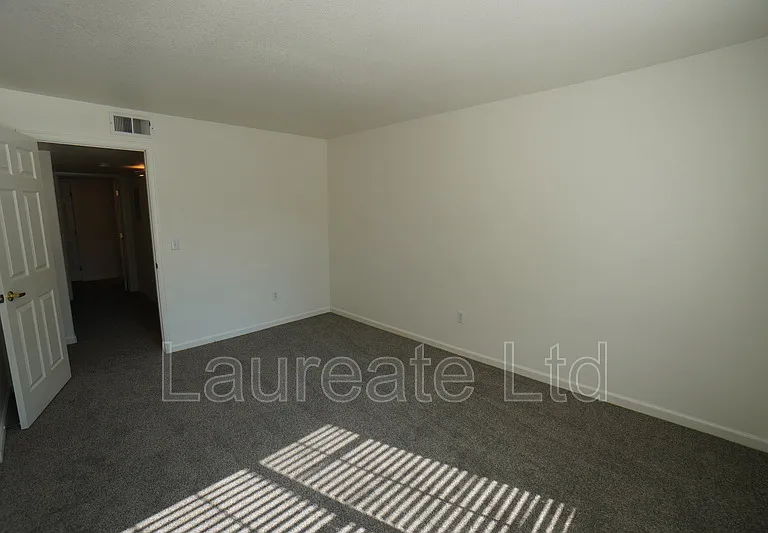 9962 E Idaho Cir #202 — Photo 12
