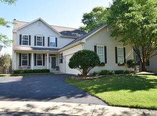 2971 Larrabee Dr, Geneva, IL 60134