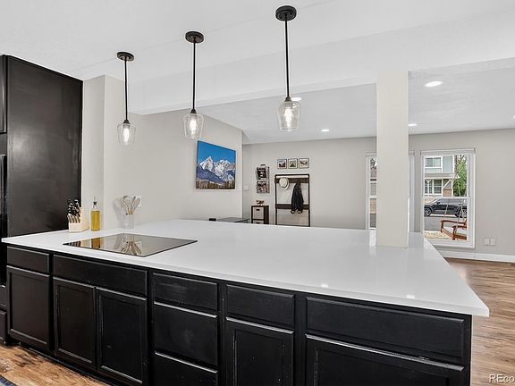 3rd image of 10950 Jay Street