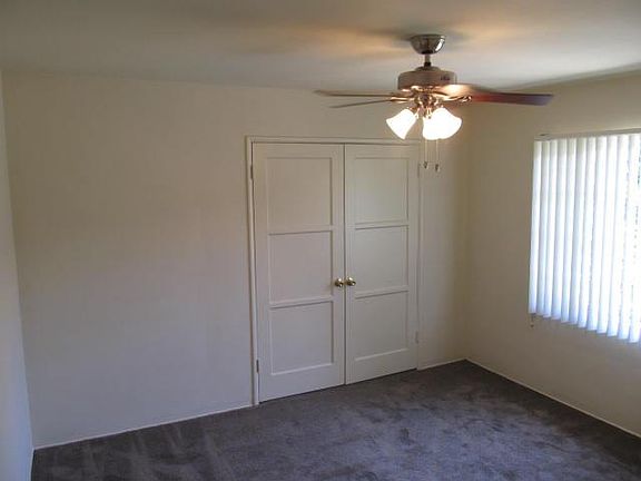 5th image of 2106 1/2 N Lincoln St