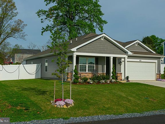 4th image of 43 Ansley Way