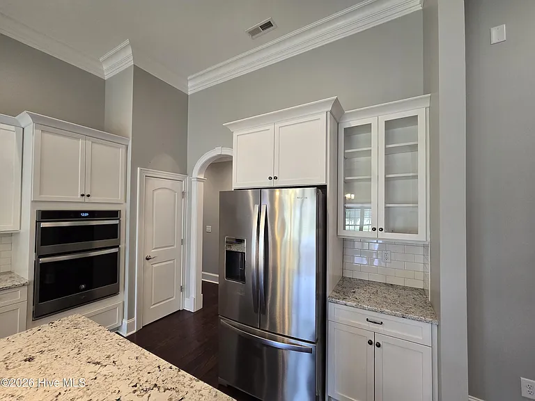 225 Jack Pl — Photo 9
