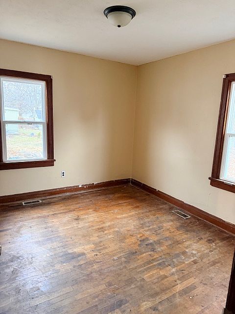 1st image of 676 N Benton Ave