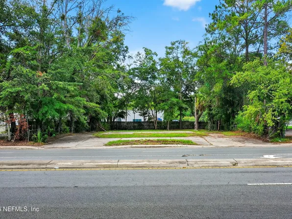 6346 COLLINS Road, Jacksonville, FL 32244