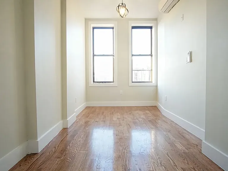 1817 Bleecker St #1L — Photo 7