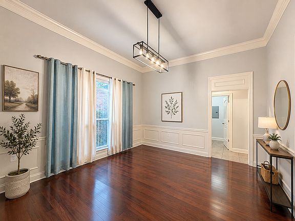 3rd image of 19B Morrell Cir