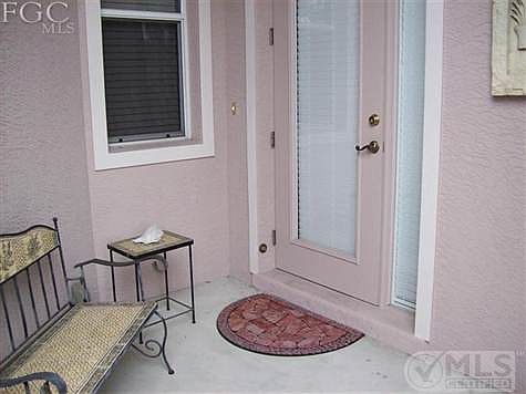 Front Screened Entrance