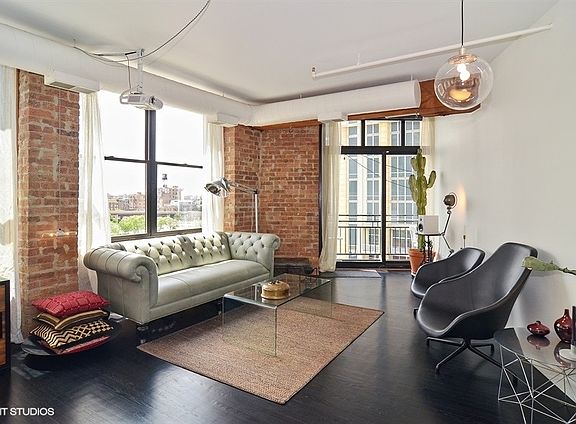 3rd image of 520 W Huron St APT 519