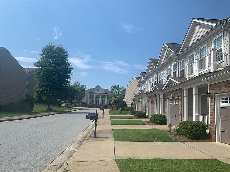 2nd image of 7762 Carnegie Dr