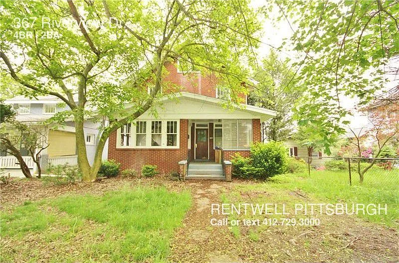 367 Riverview Dr photo 1