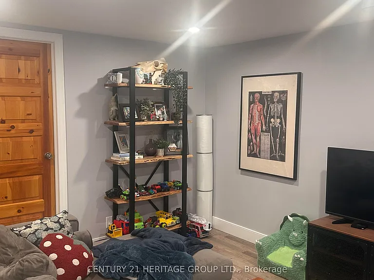 2 Windle Ct — Photo 5