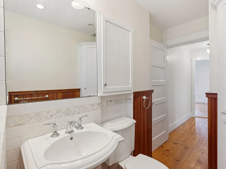 2 Cottage Ln #2 — Photo 17