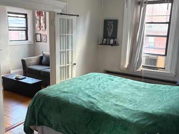 161 Beacon St #4
