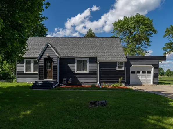 160 N Morningside Dr, Le Sueur, MN 56058