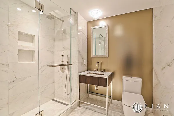 Rented by Kian Realty | media 43