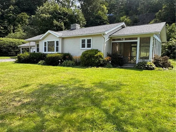 189 Old NC 181 Highway, Newland, NC 28657
