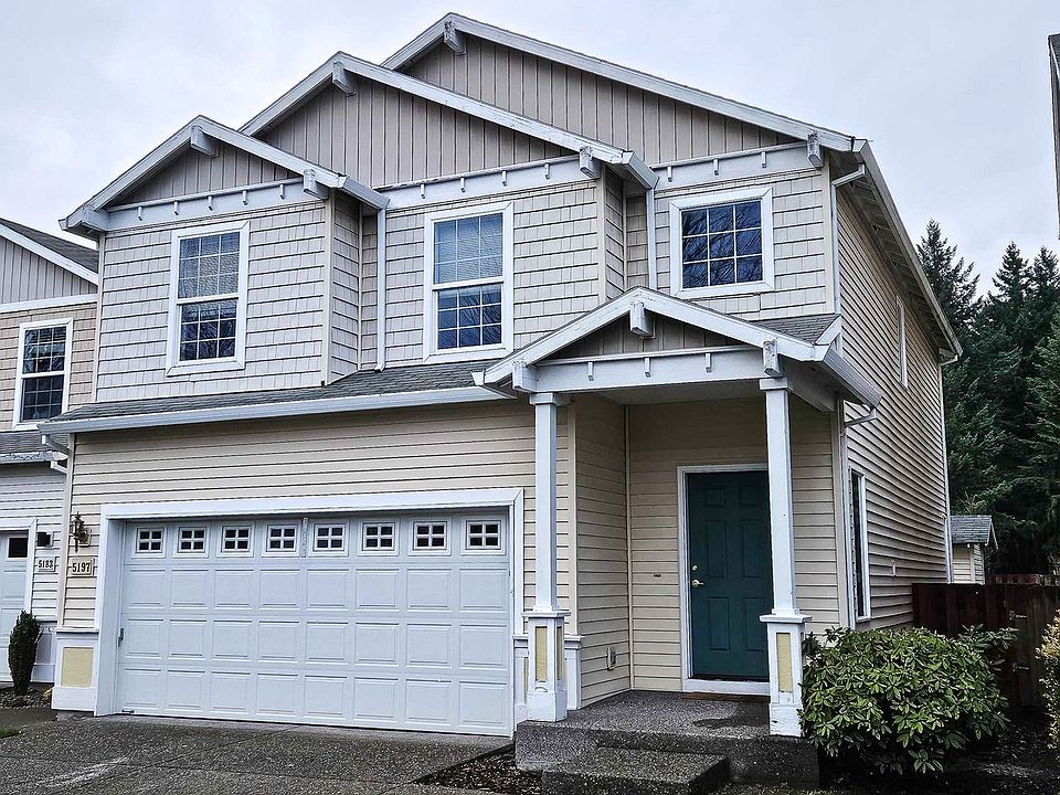 1st image of 5197 NE Candlewood Pl
