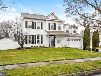 40 Moorsgate Cir, East Windsor, NJ, 08520