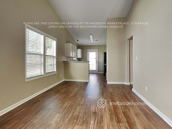 5th image of 2718 Meadow Knoll Dr